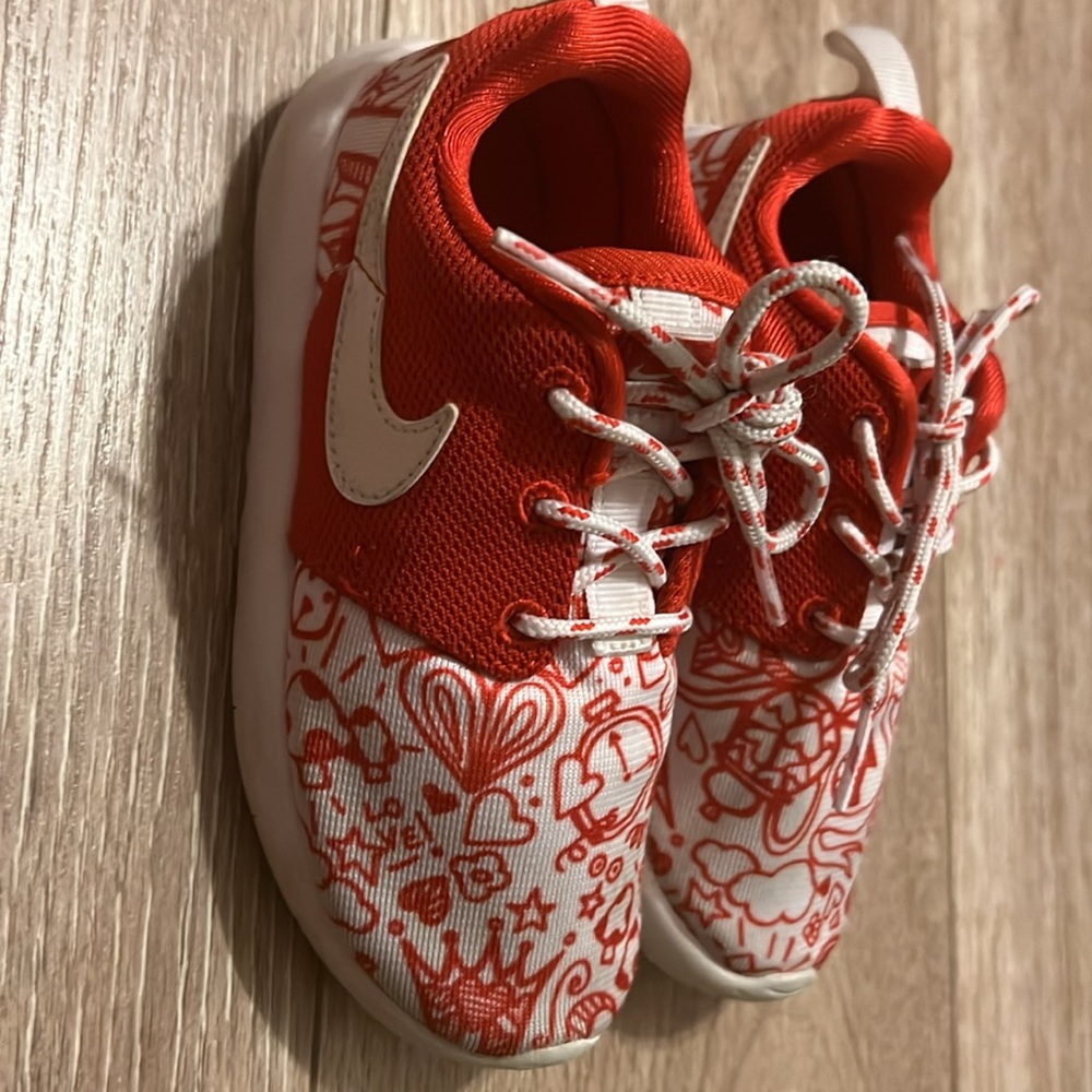 Nike 677784-003 Kids Grade School Roshe ONE Print size 11C - Picture 3 of 5